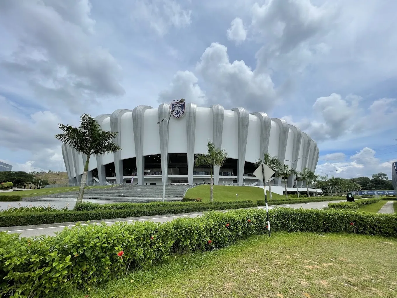 Stadium Sultan Ibrahim Larkin